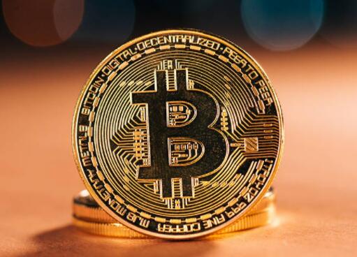 买一个比特币要多少手续费_2012年买了3000块的比特币
